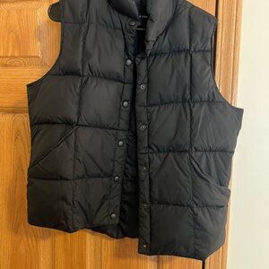 Lands' End Men's Quilted Black Vest